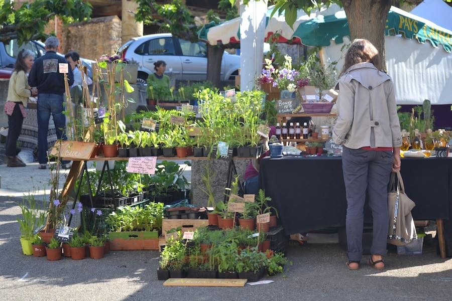 Teilhet, Fêtes aromatiques – 28 mai