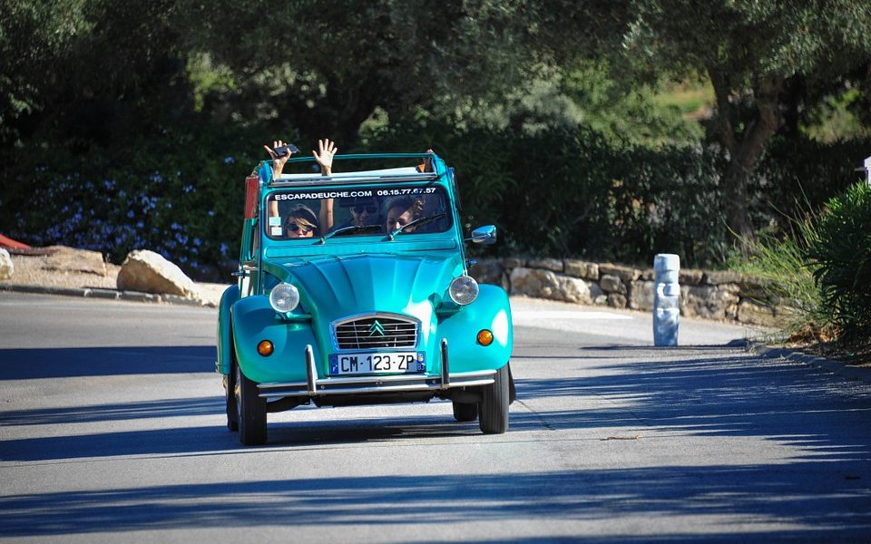 J-9 avant la première rencontre Mondiale C15-2cv !