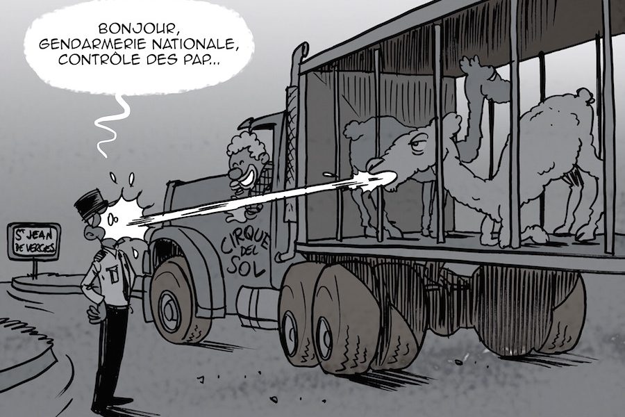 Un mois de prison pour le clown fou !