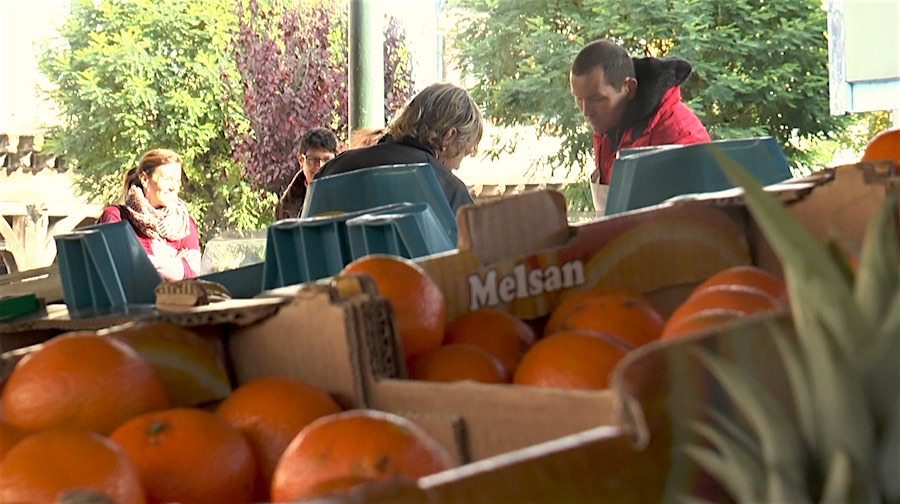 Mirepoix, le marché du jeudi plus petit mais tout aussi joli