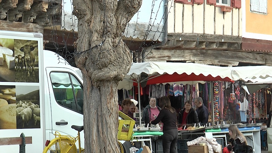 Marché du lundi, Mirepoix prolonge la belle saison